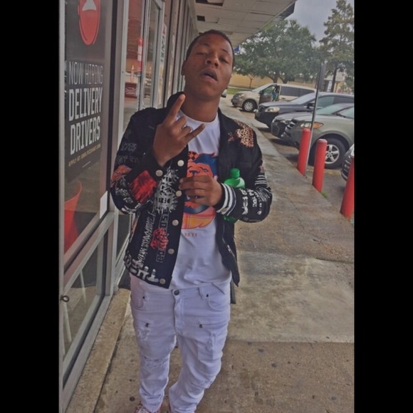 Meet your Posher, Travis - Picture 1 of 1